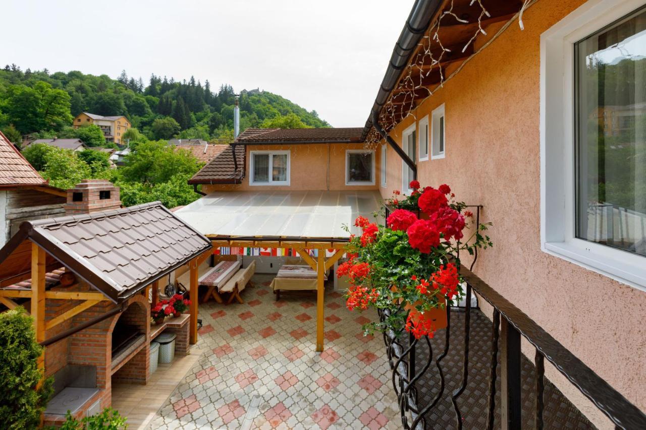 Casa Dacica Hotell Rîşnov Eksteriør bilde
