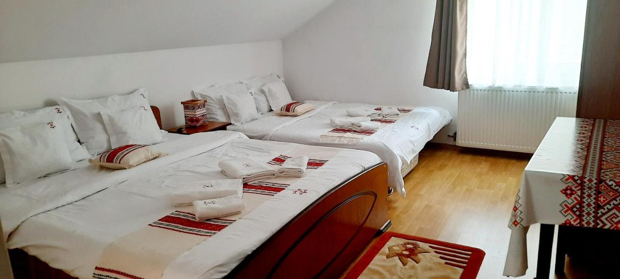 Casa Dacica Hotell Rîşnov Eksteriør bilde
